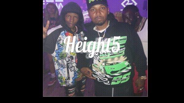 height 5 Entertainers