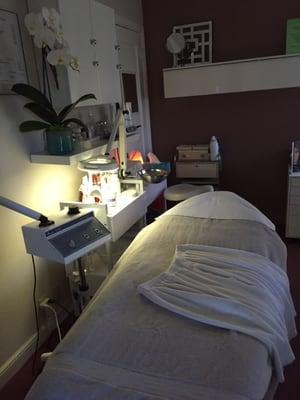 This is my facial station,comfortable and cozy.