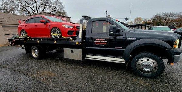 Henriquez Towing Service