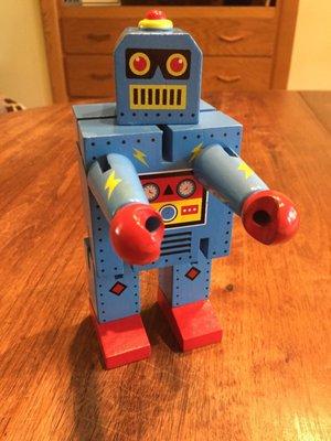 Our toy robot! I can't believe I finally found what I was looking for!