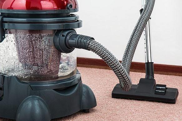 Carpet Cleaning Machine in Akron