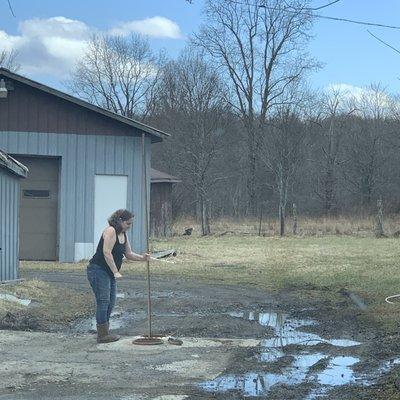 Is Getz OUT OF gas? Watch the pole poker + let's find out...