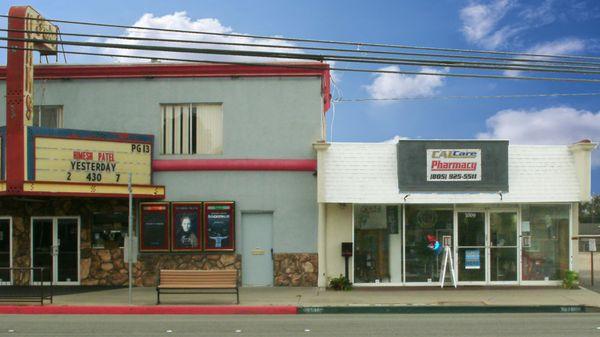 We are located right next door to the Fair Oaks Theater. Curbside service!