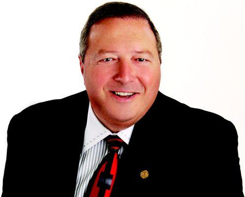 Darrell Isaacs Team Professionals