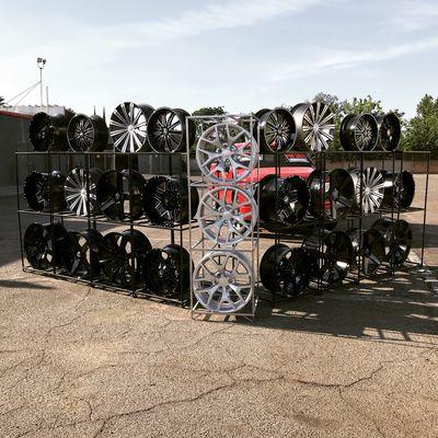 Huge inventory on custom wheels