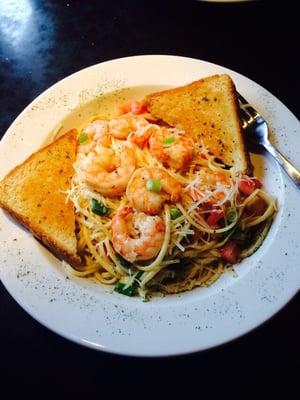 Shrimp scampi heaven .. So fresh and delish