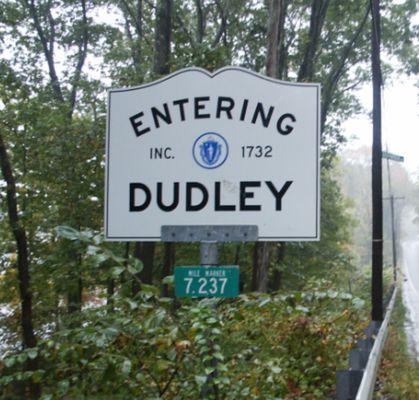 Entering Dudley from Southbridge.