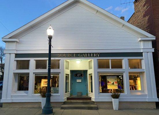 Source Gallery LLC located in Historic Downtown Village of Lisbon Ohio, 40 N Park Avenue