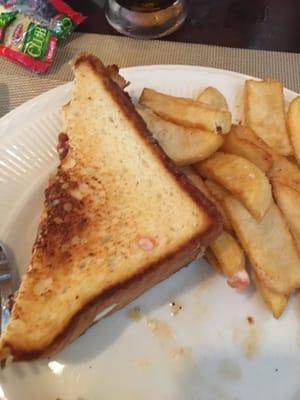 Grilled cheese bacon and tomatoe