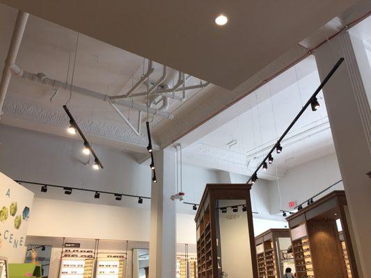 Beautiful ceiling. More like an art gallery than an optometry!