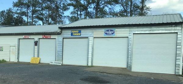 Hwy 18 Service Center