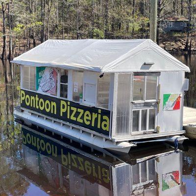 Pontoon Pizzeria