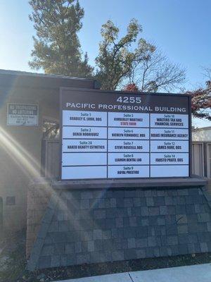 Leamon Dental Laboratory