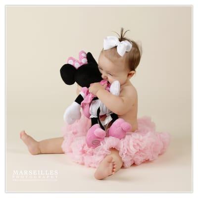 Newborn Baby Photographer - Marseilles Photography http://www.marseillesphotography.com
