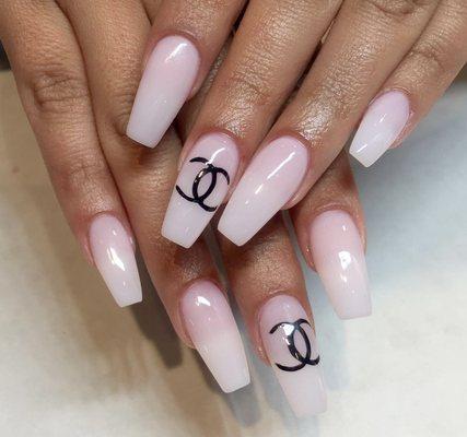 The perfect gel set with nail art