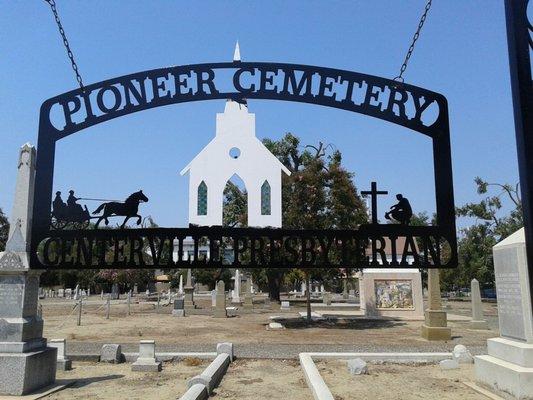 Centerville Pioneer Cemetery