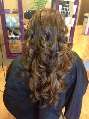 medium brown with natural looking highlights! @hairstudio74salondebelleza