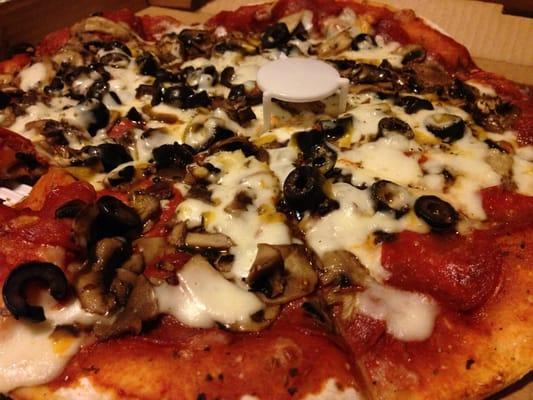 Pepperoni mushroom black olive