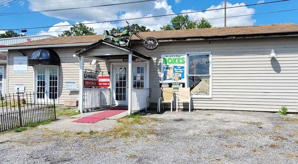 U-Haul Neighborhood Dealer