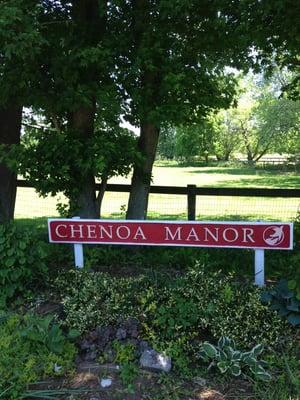 Chenoa Manor