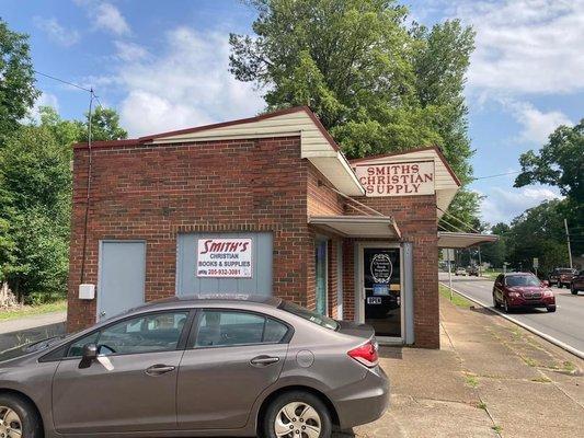 Smith's Christian Books & Supplies