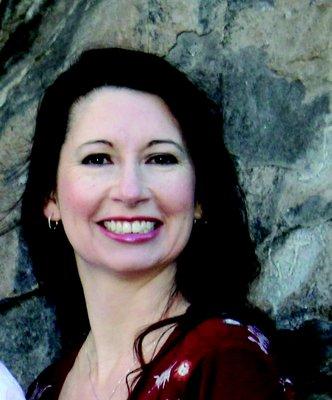 Christine Sneeringer, Broker