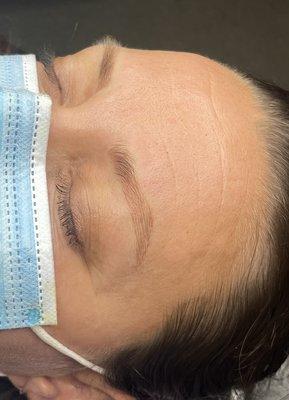 Microbladed brows