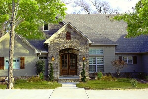 Your complete custom home builder, starting with the end in mind.