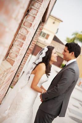 Wedding photos of the adorable newlyweds for their marriage aboard an Electra Cruise! Photos by the awesome Alex Morgan, bluesilverphoto.com