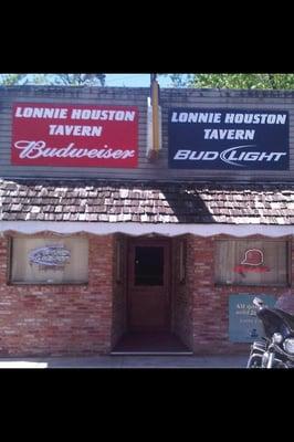 Lonnie Houston Tavern
