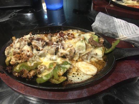 Steak n shrimp Fajitas
