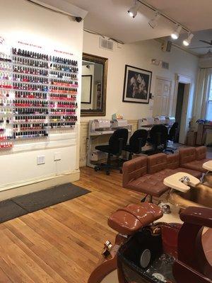 Clean, spacey and good location. Ask for May!