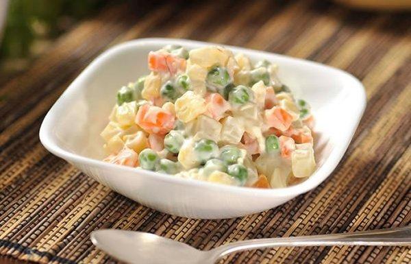 potato salad/ensalada rusa