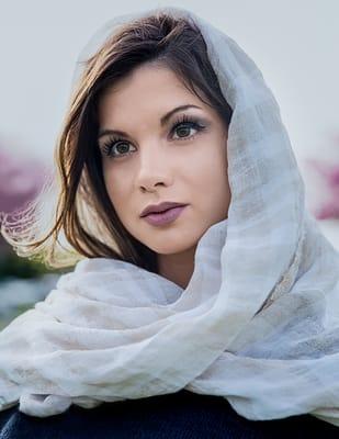 Headshot, Movie look