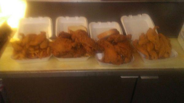 Loyd's Old Fashion Burgers