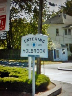 Entering Holbrook from Braintree.