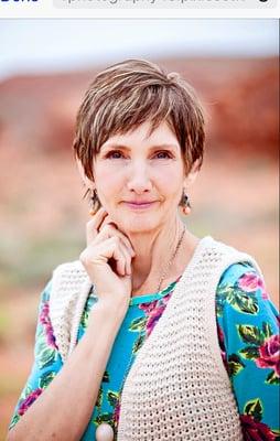 Janine H, LMT /
Owner Instructor /
Masssge Therapist