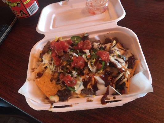 Steak nachos