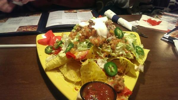 Grande nachos were very good with chicken!