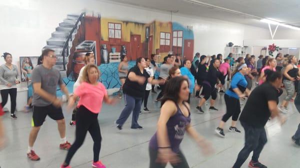 Nuestras especiales $ 10 dlls por mes. Todo lo que puedas pagar al momento de tu inscripción. 50 0 100 dlls