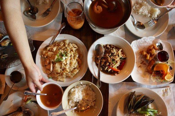 After searching for Thai food, I found this restaurant with a Thai taste. Tom-Yum koong is the best one and the pad-ka-pow also.