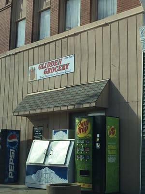 Glidden Grocery