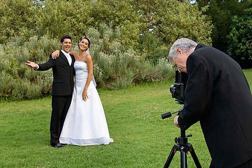 PROSTAR PHOTO BOOTH RENTAL, DJ, AND WEDDING VIDEO PROS