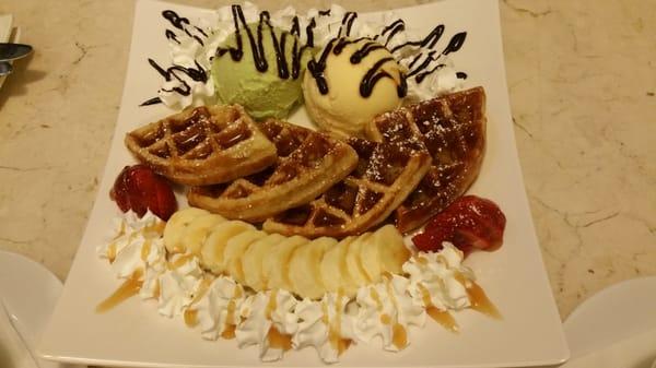 Waffles with green tea & vanilla ice cream