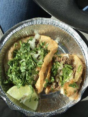 I got the two taco lunch special with a side of guacamole. All of it was fantastic. The homemade shells are amazing. 10/10