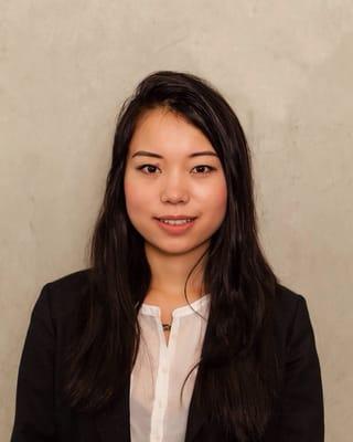 Nikki Wang - Century 21 Affiliated