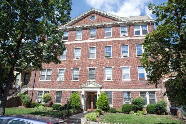 524 13th Street Apartments