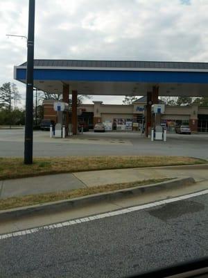 Scrappy pic is better than no pic, I suppose.