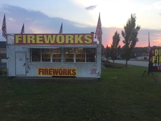 Bubba’s Insaine Fireworks - Blythewood