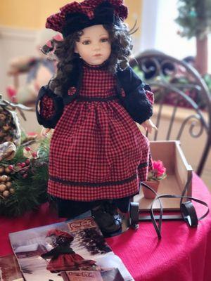 18" Officiel dolls by Franklin Mint 99.00 Call 678- 877- 1669.